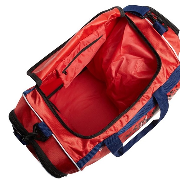 MARVEL SIPDER MAN DUFFLE SPORTS BAG - Picture 3 of 8